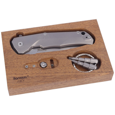 LionSteel T.R.E. Knife Grey Titanium/Blue Ti, Stonewashed M390 by Molletta (TRE BL)