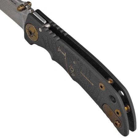 Nóż składany Spartan Blades Harsey 3.25 Folder Plague Doctor Black/Gold Titanium, Stonewashed MagnaCut by William W. Harsey (SF10DOCTOR BK)