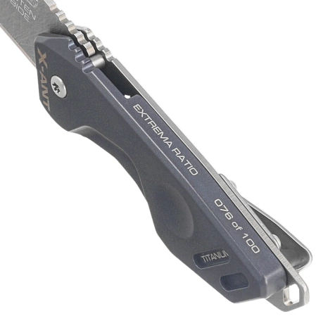 Nóż składany Extrema Ratio X-ANT LE No 076/100 Blue Titanium, Sandblast Sintered Tungsten Carbide (04.1000.0467/MD/TI)